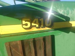 John Deere 5410 tractor with loader