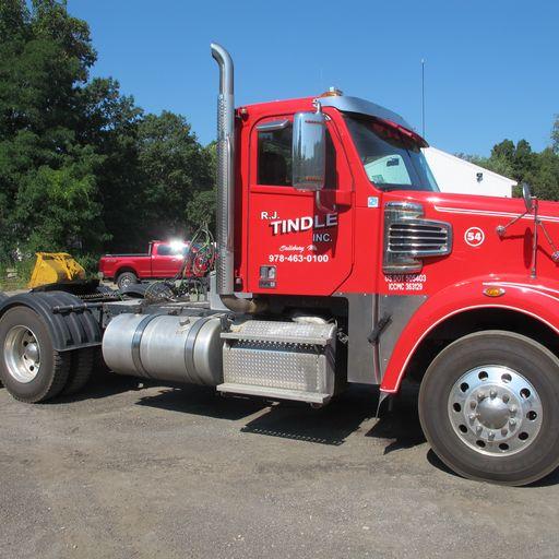 2018 Freightliner 122SD Truck Tractor