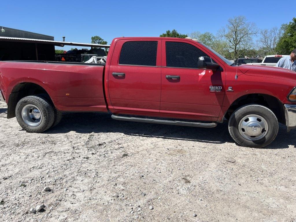 2011 Dodge Ram 3500 4x4 Dually