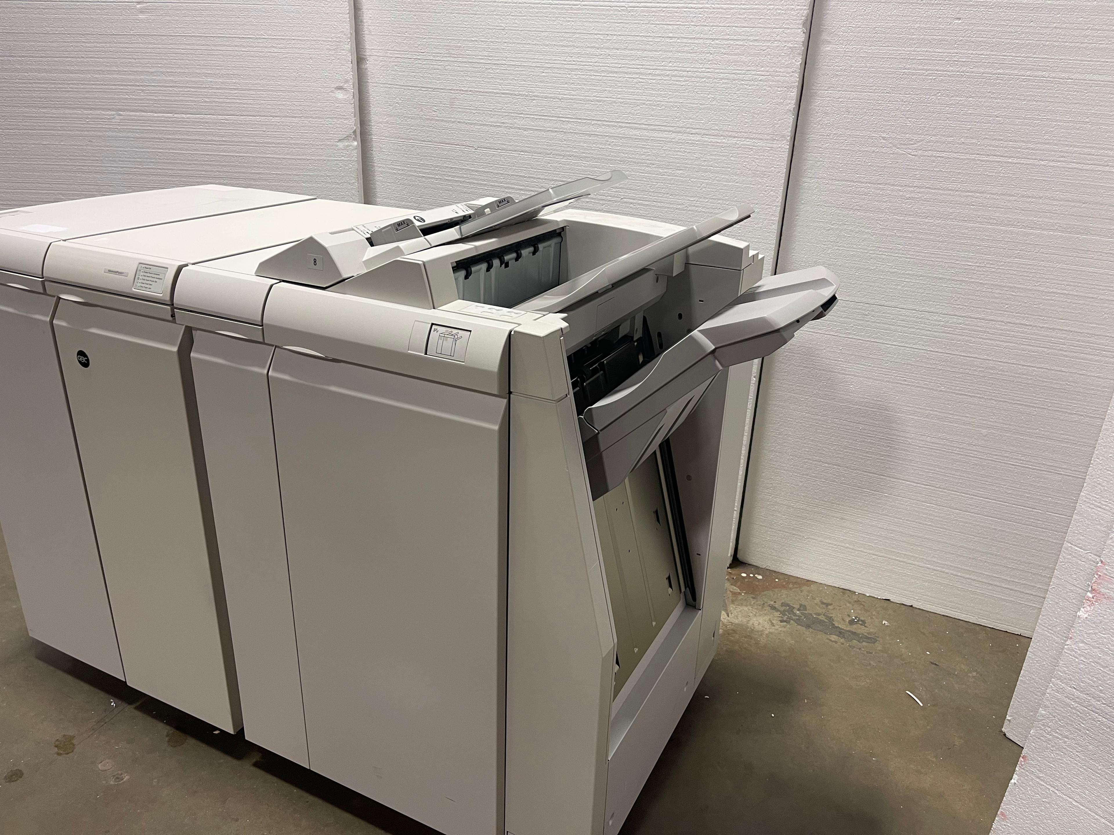 Xerox Production Finisher Ybh924509 With Gbc Advanced Paper Finisher