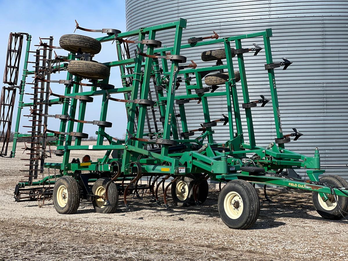 Great Plains Field Cultivator 8328FCF 28’