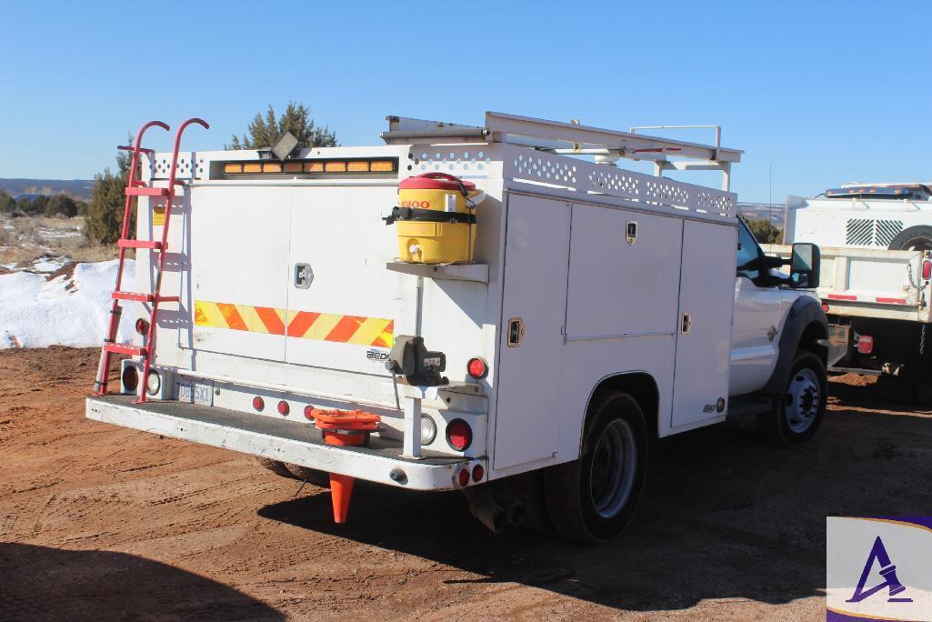 2011 Ford F450 4X4 Utility Bucket Truck