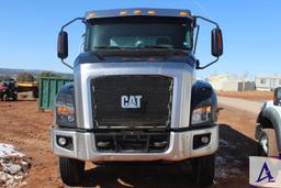 2013 CT660 CAT Dump Truck