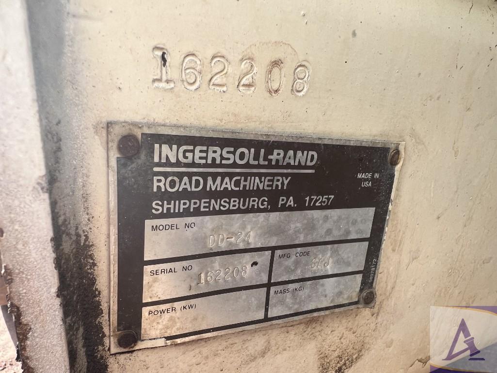 Ingersoll Rand DD-24 Roller Compactor