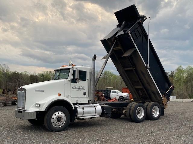 2012 T-800 KENWORTH DUMP TRUCK