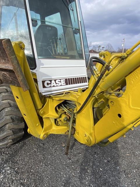 Case 580E Backhoe