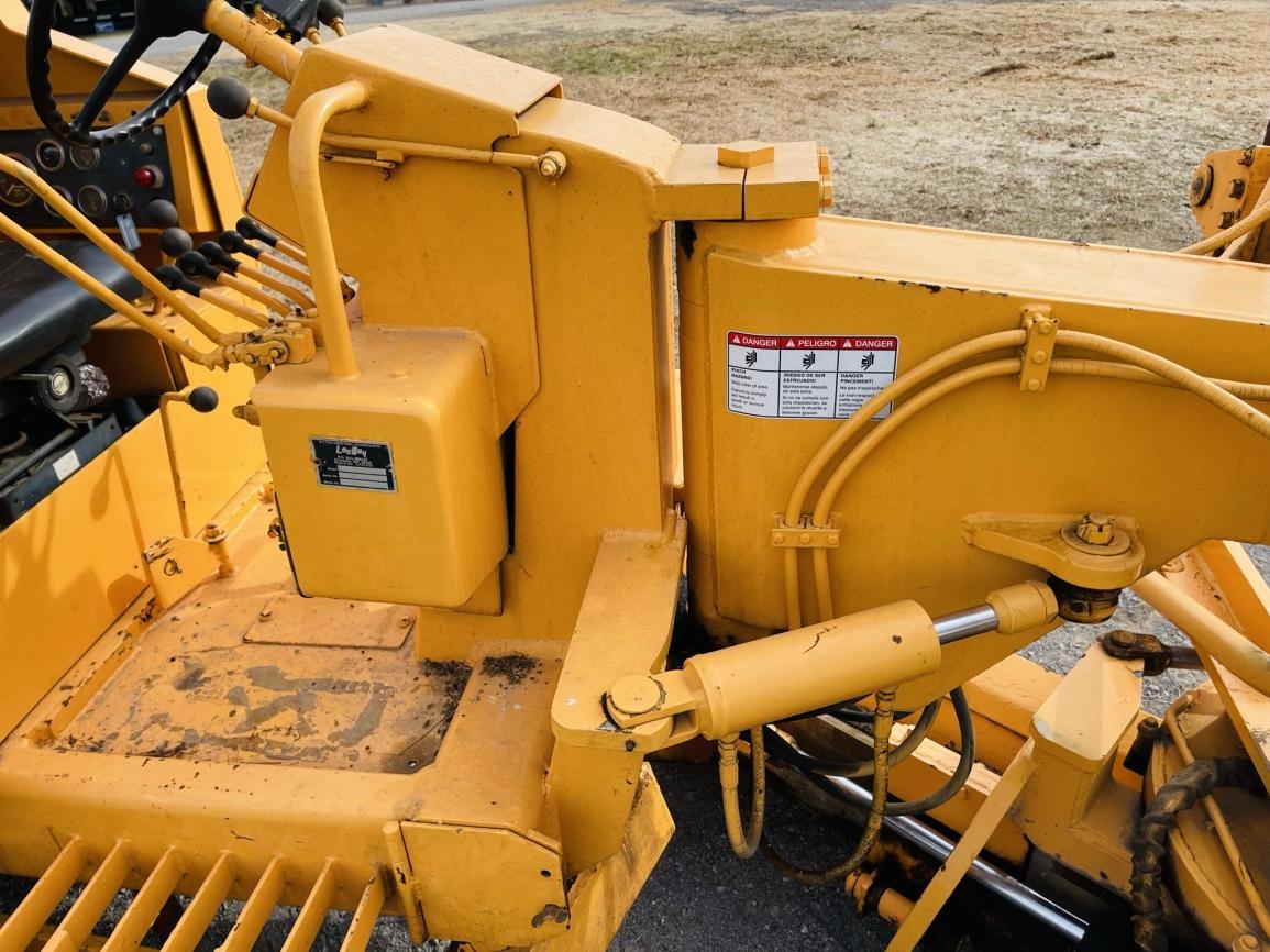 1999 LeeBoy 685 Motor Grader