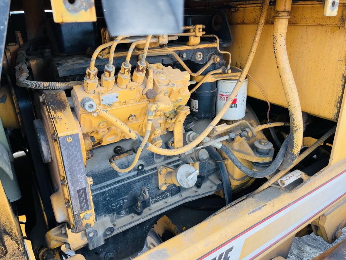 1999 LeeBoy 685 Motor Grader