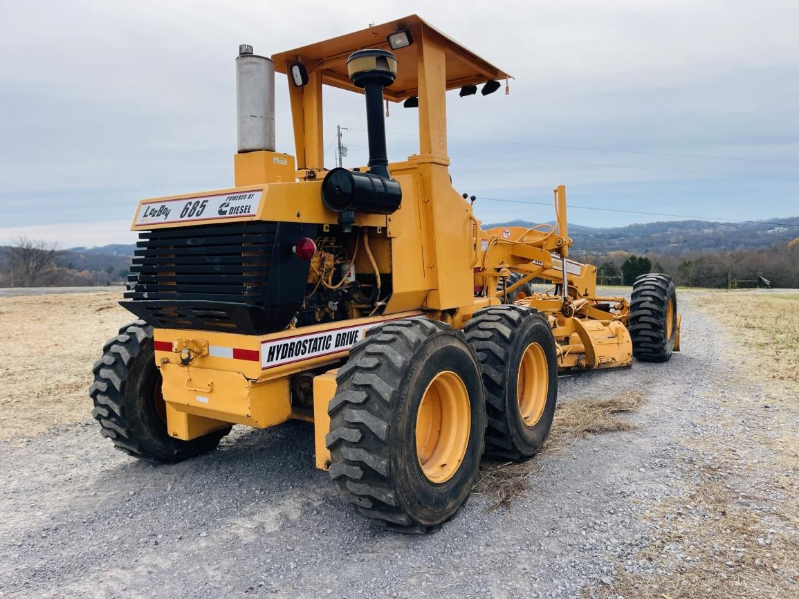 1999 LeeBoy 685 Motor Grader