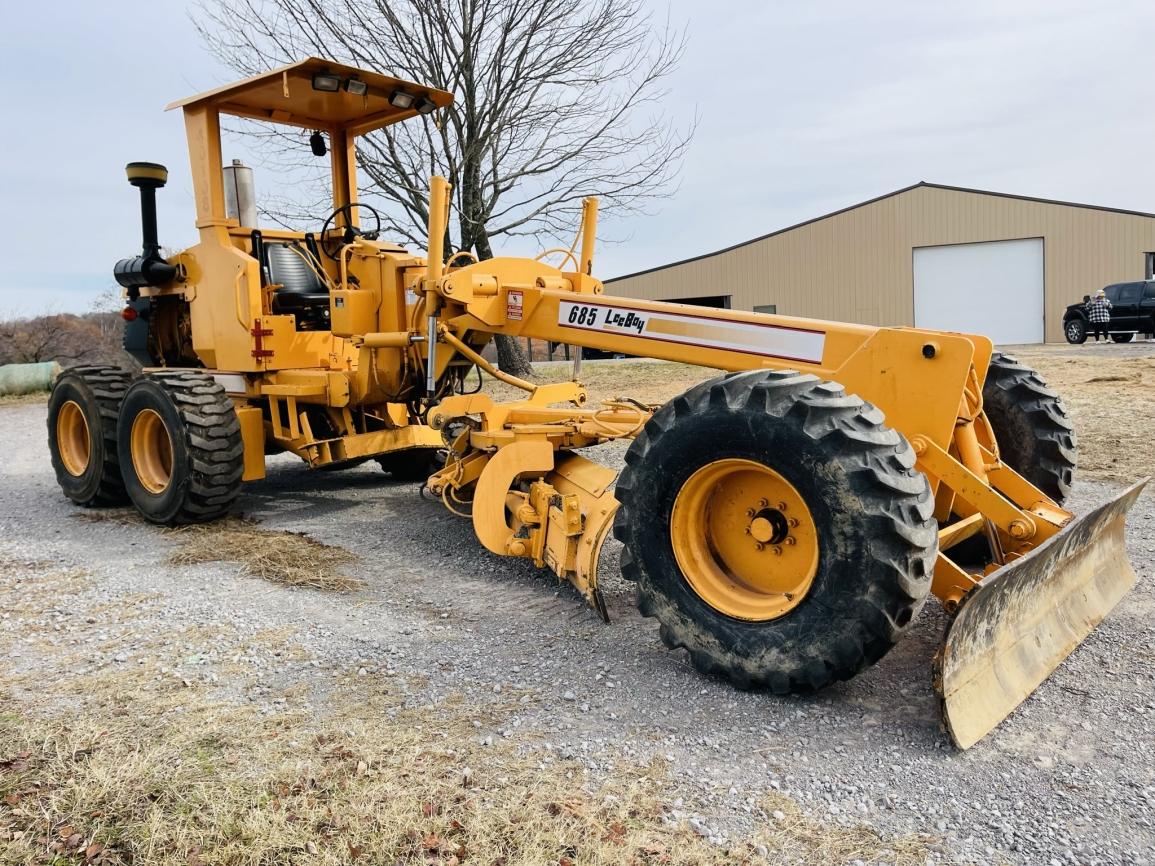 1999 LeeBoy 685 Motor Grader