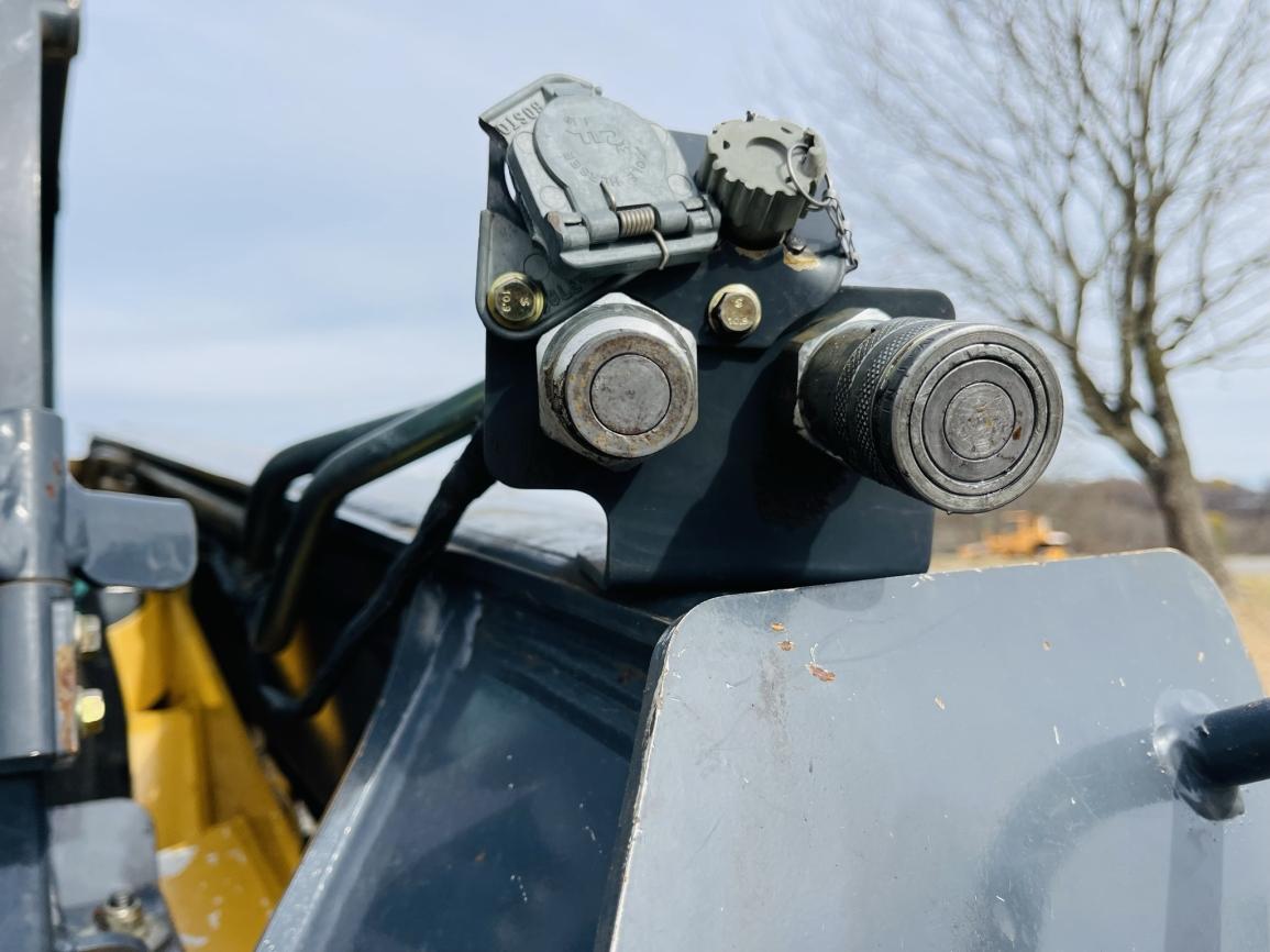 2012 John Deere 333D Skid Steer