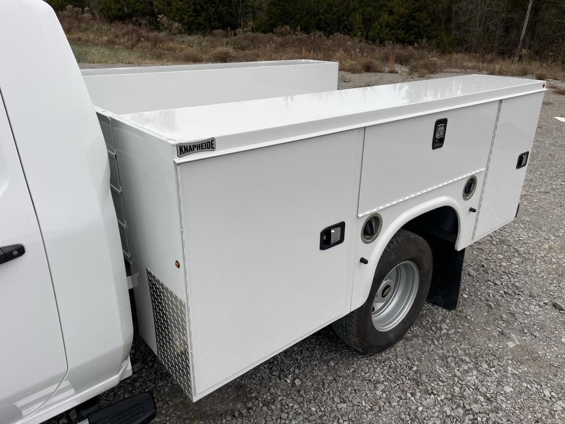 2022 CHEVROLET Silverado 3500 HD Service Truck