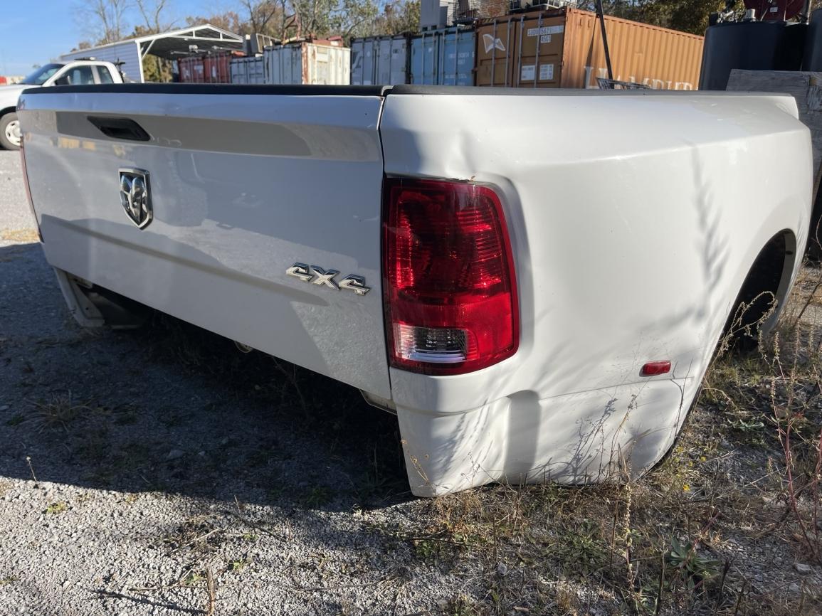 2018 Dodge 3400 Dually Truck Bed
