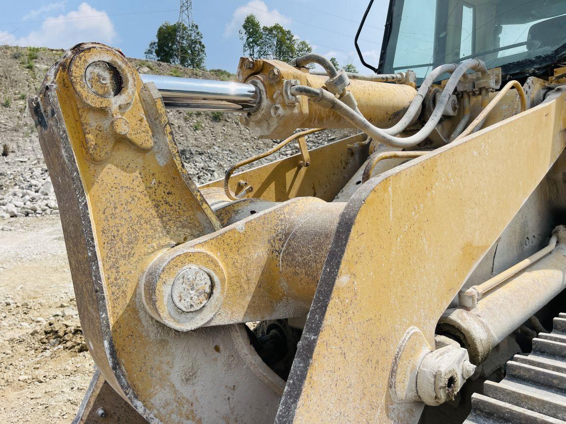 2003 CAT 963C Crawler Loader