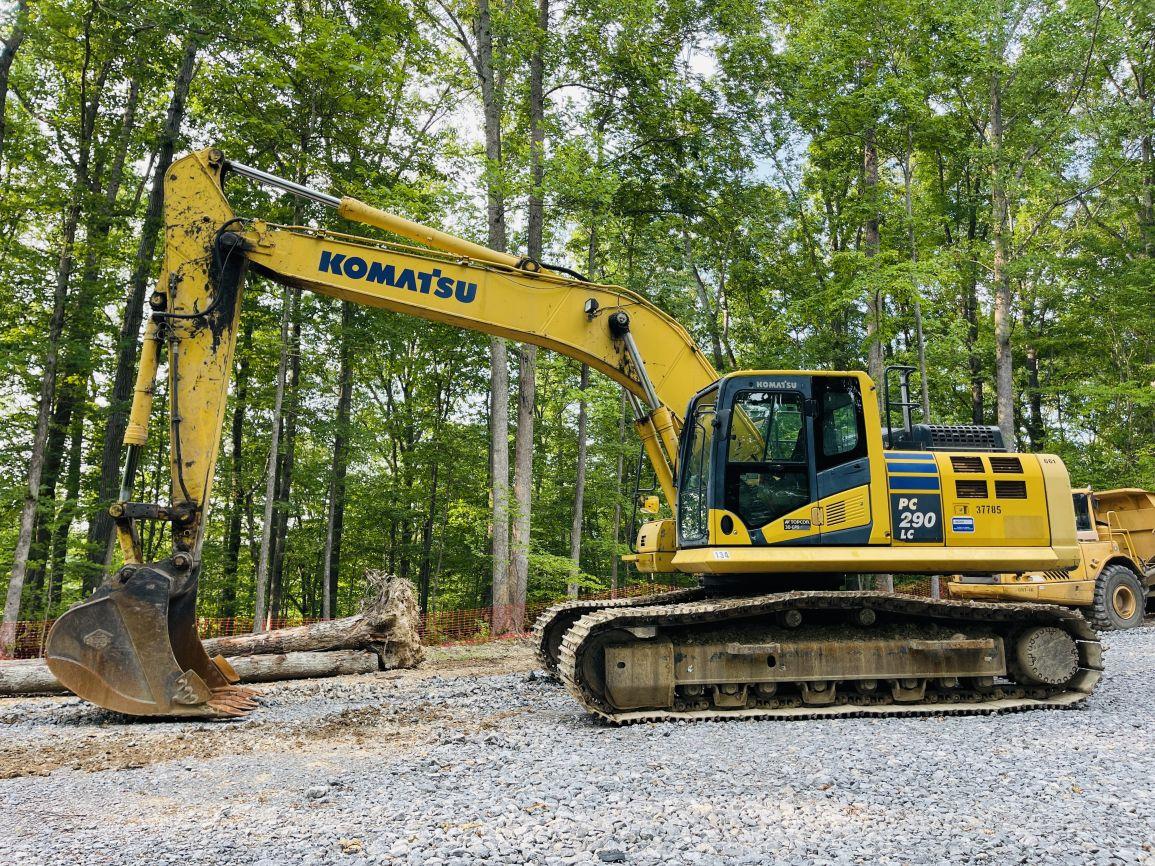 2016 Komatsu PC290LC-11 Hydraulic Excavator