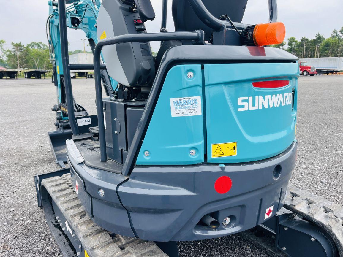 UNUSED 2022  Sunward SWE25UF  Mini Excavator