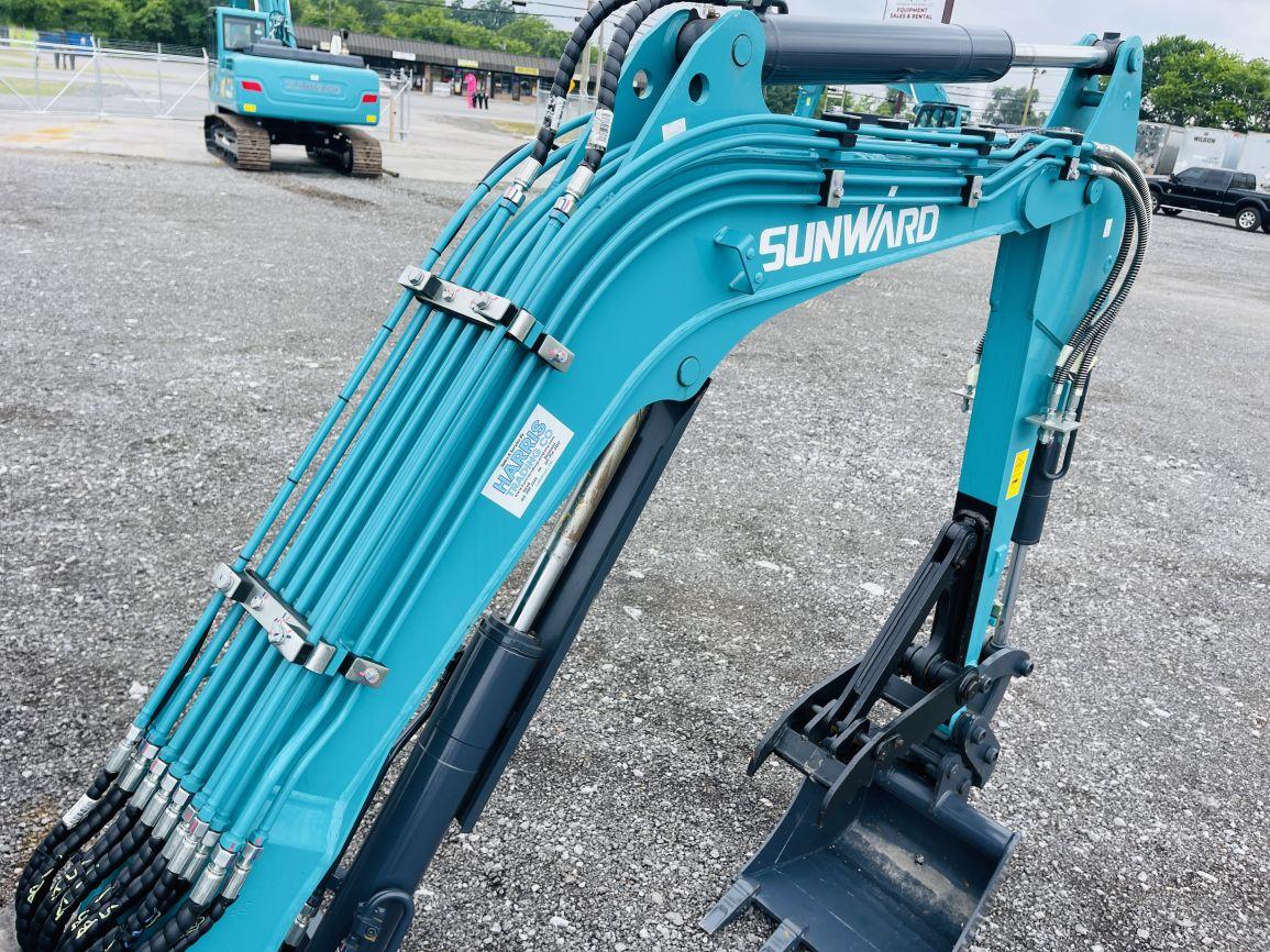 UNUSED 2022  Sunward SWE25UF  Mini Excavator