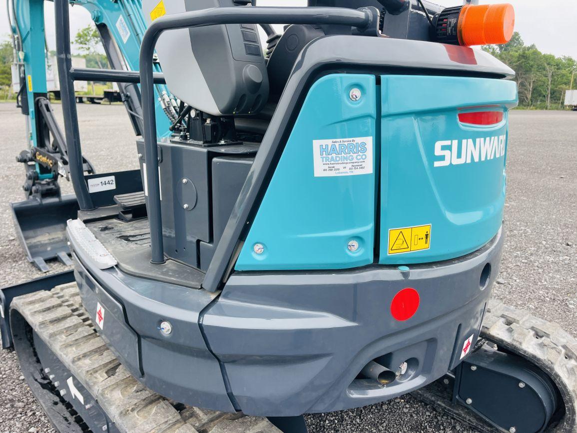 UNUSED 2022  Sunward SWE25UF  Mini Excavator