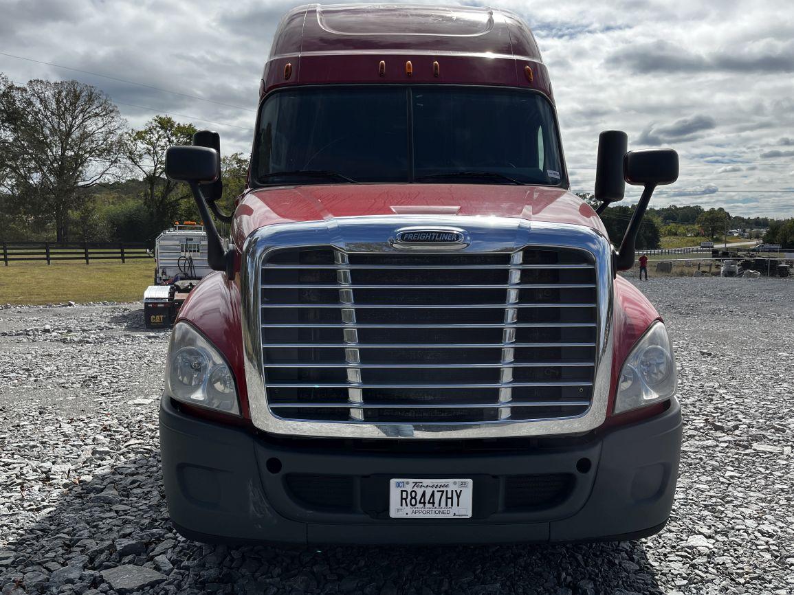 2015 FREIGHTLINER Cascadia Evolution  T/A Truck Tractor