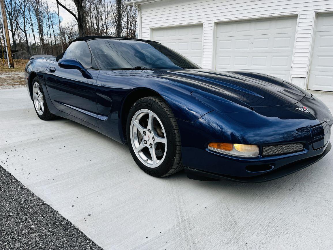 2004 CHEVROLET Corvette Convertible