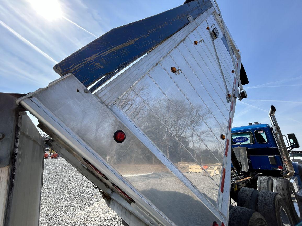 2020 PETERBILT 567 Tri-Axle Dump Truck