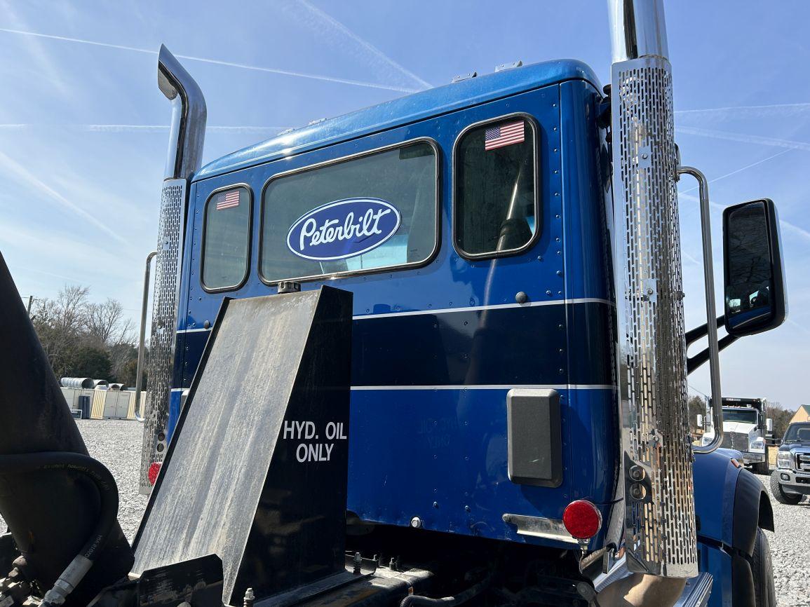 2020 PETERBILT 567 Tri-Axle Dump Truck