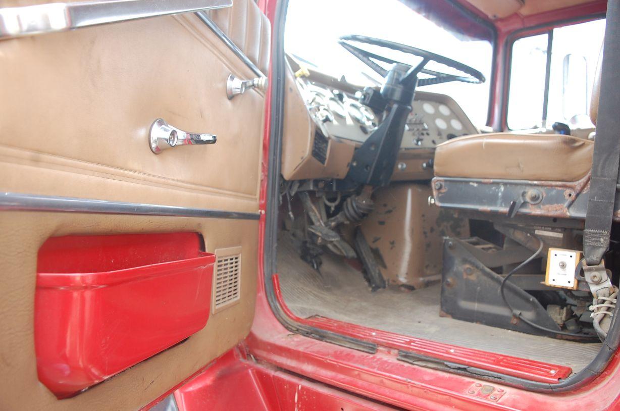 1994 FORD LTS9000 Quint Axle Dump Truck