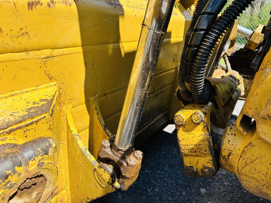 2003 CAT D8R Series II Crawler Tractor