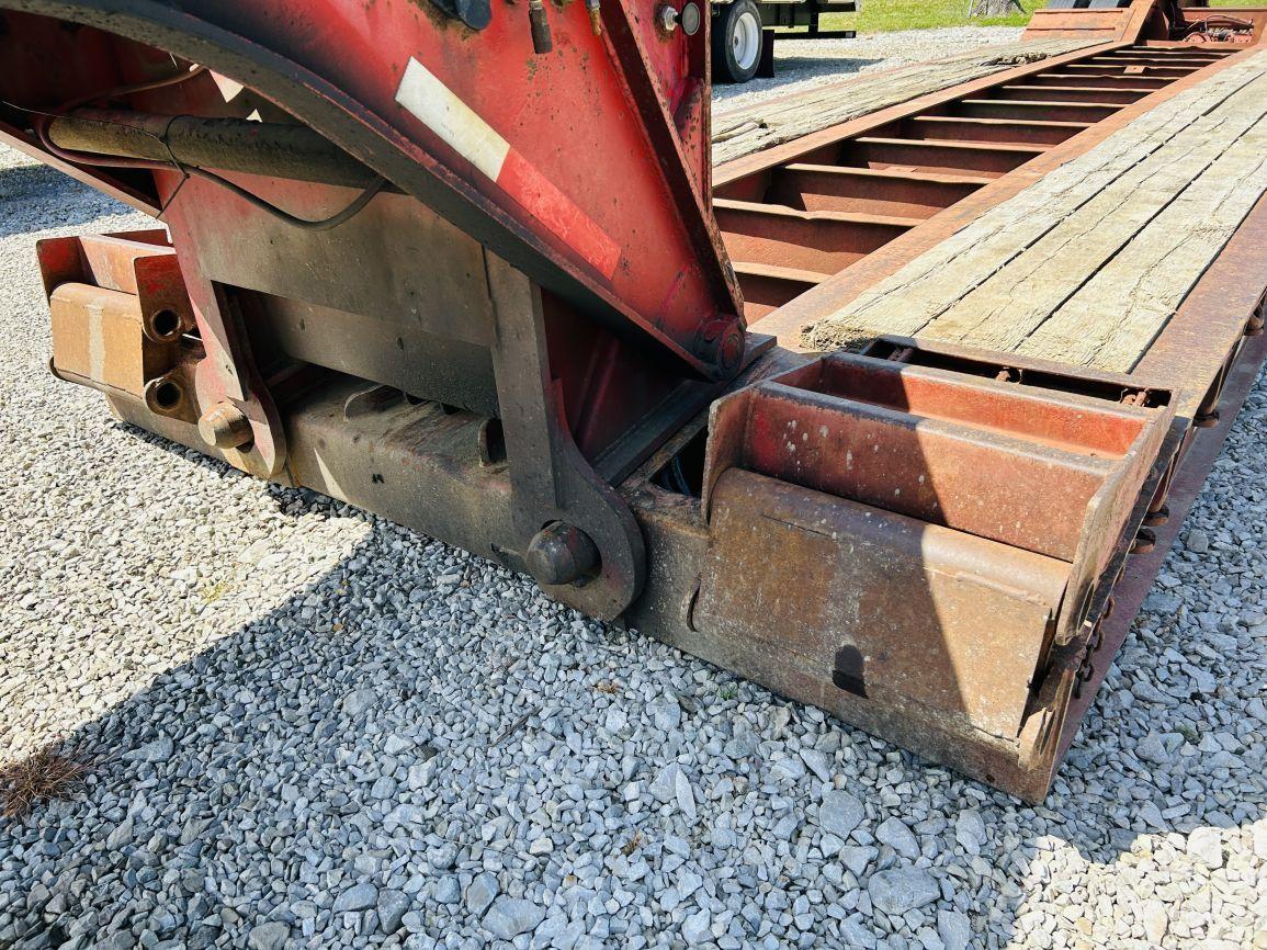 2002 TALBERT 35 Ton T/A Detachable Lowboy