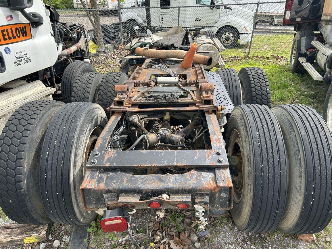 (INOP) 1999  Western Star T/A Rolling Chassis Truck Tractor