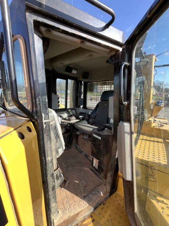 2019 Caterpillar D6T