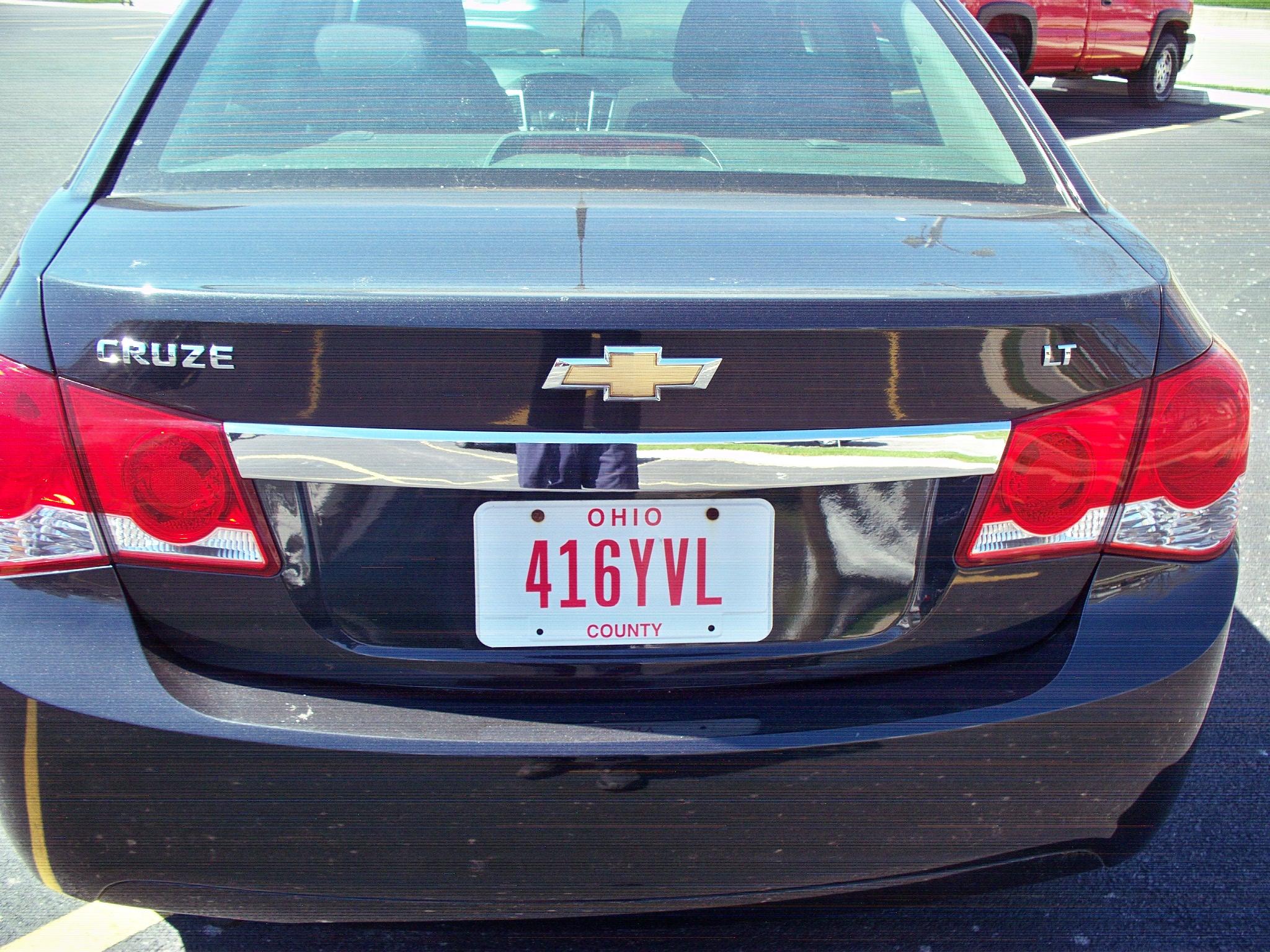 •	2013 Chevy Cruze 1LT