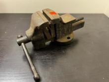 COLOMBIAN BENCH VISE WITH 3 INCH JAWS