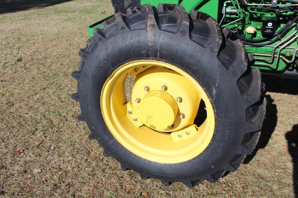 2014 John Deere 5100E MFWD tractor