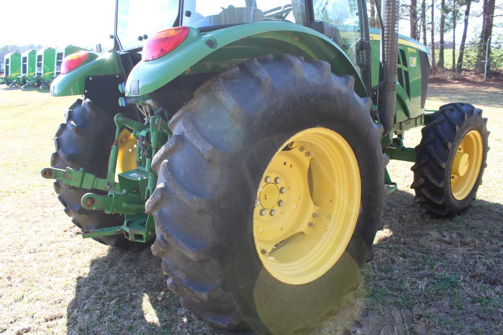 2014 John Deere 5100E MFWD tractor