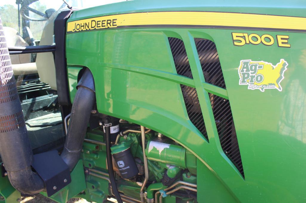 2014 John Deere 5100E MFWD tractor