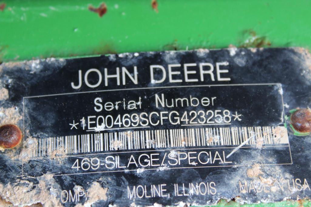 2016 John Deere 469 Silage Special round baler