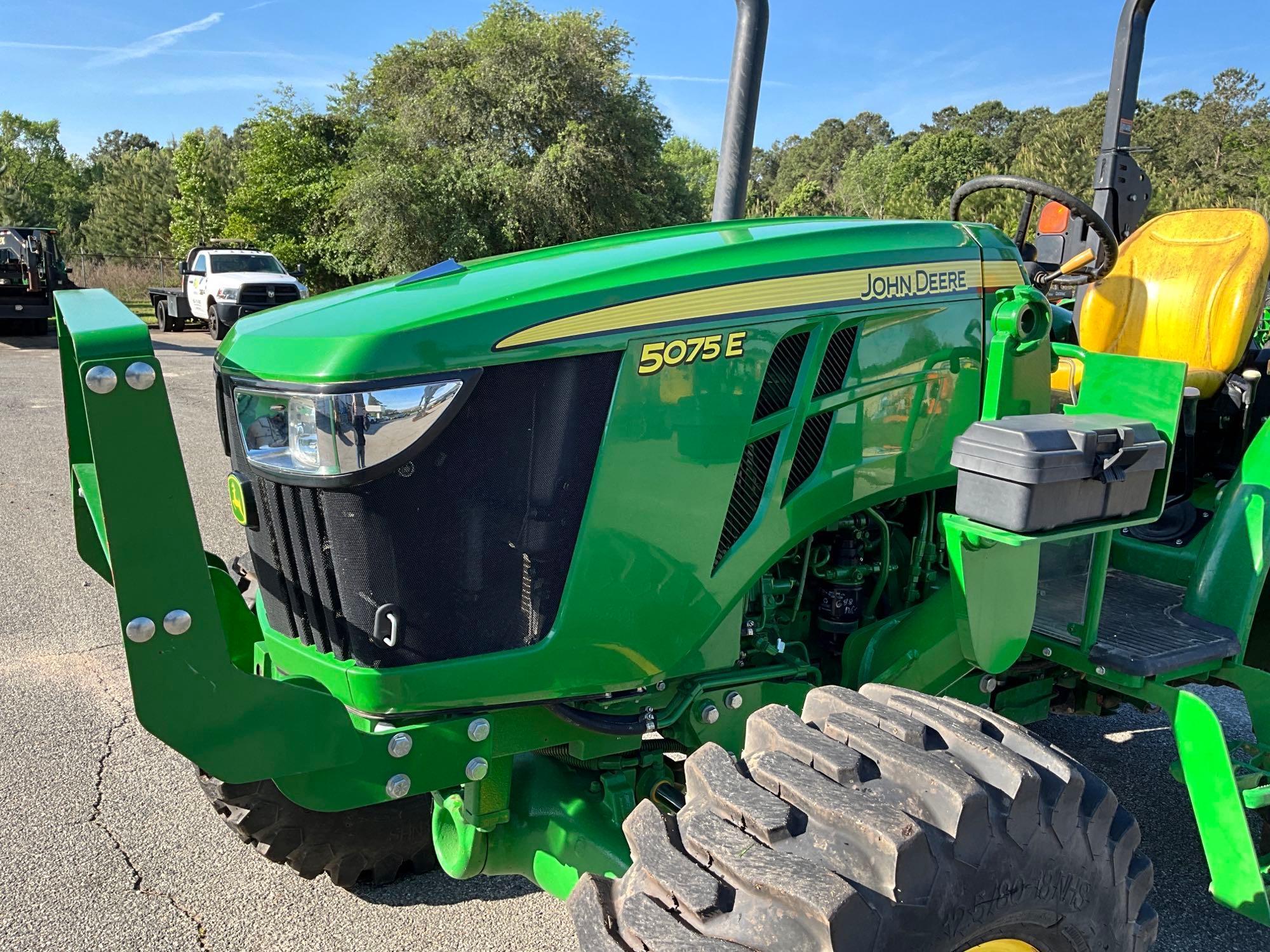 2021 John Deere 5075E