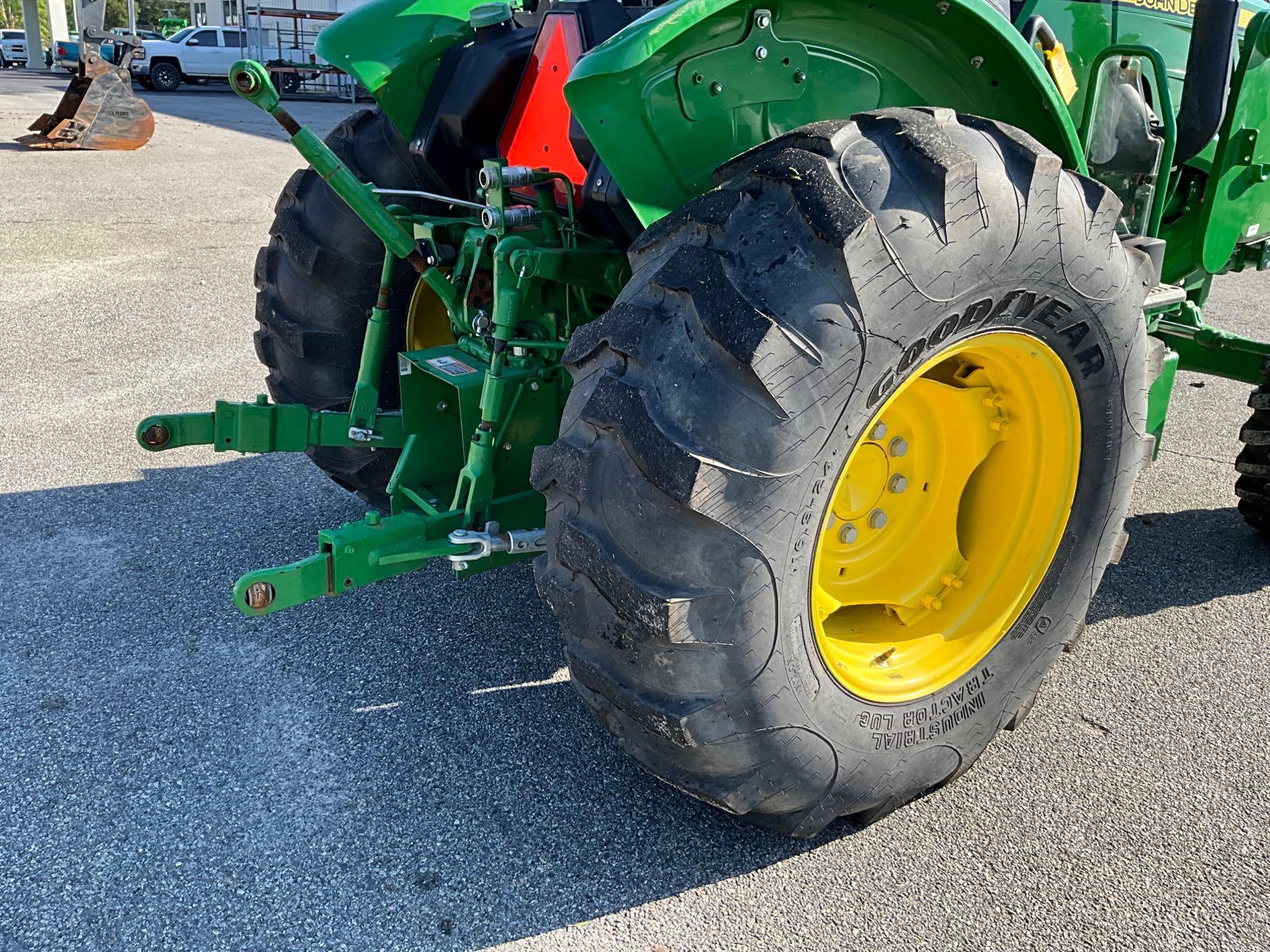 2021 John Deere 5075E