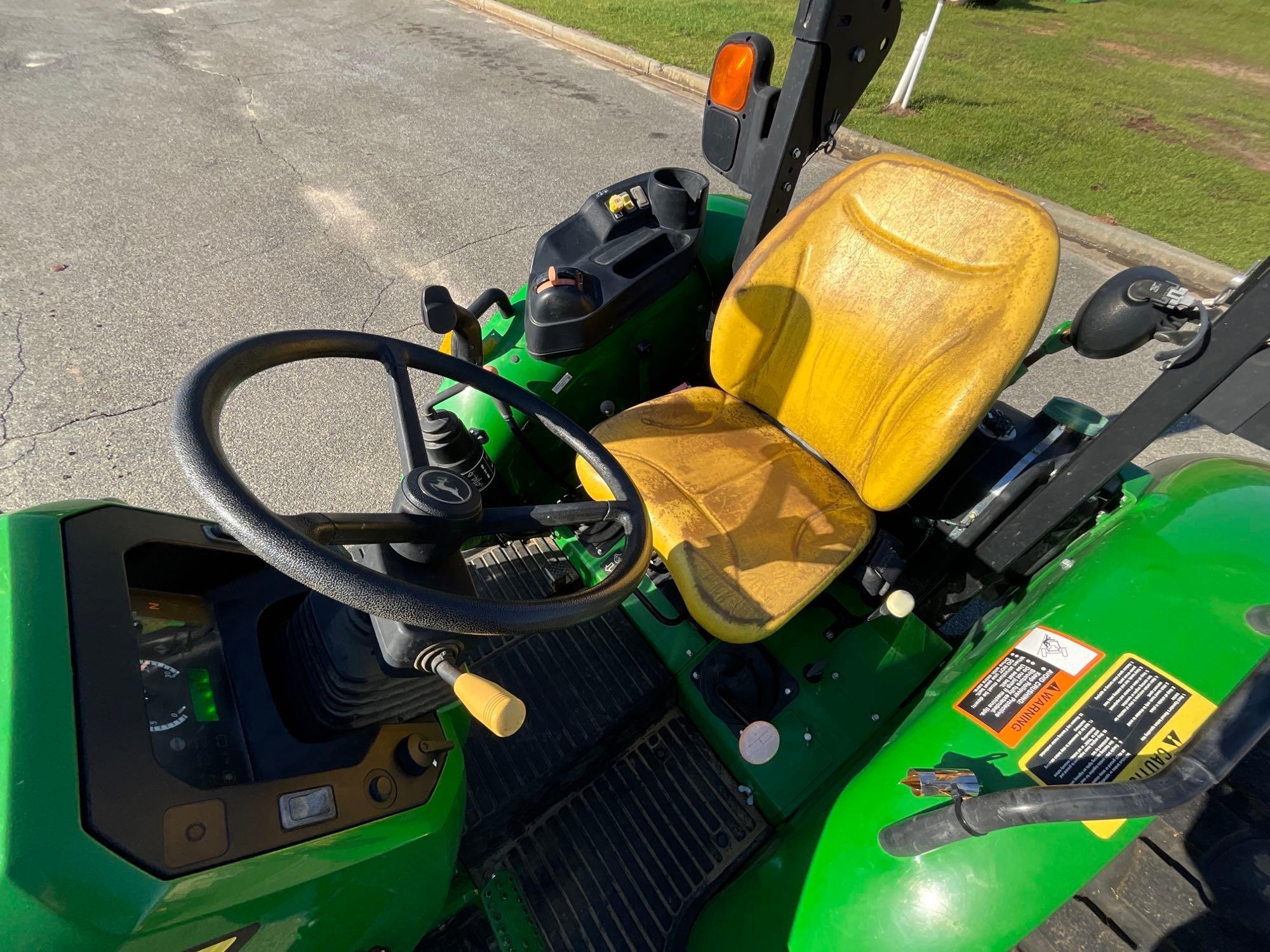 2021 John Deere 5075E