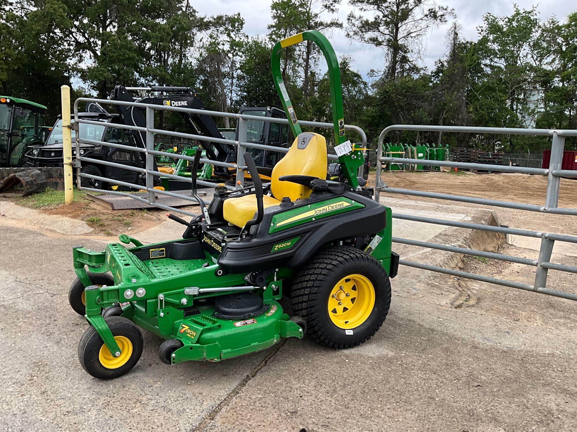 2021 John Deere Z920M Zero-Turn mower