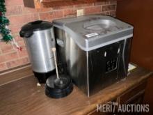 Magic Chef ice maker & GE coffee pot