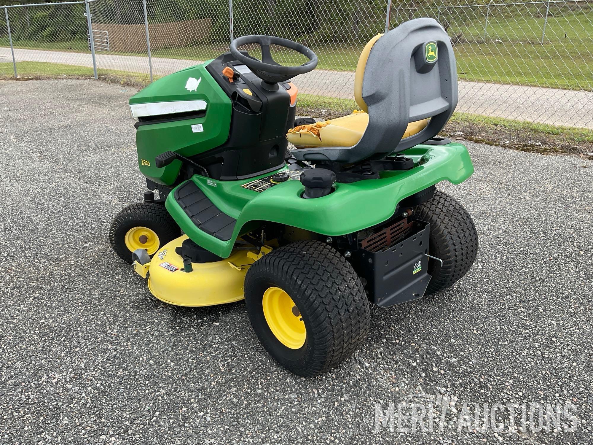 2016 John Deere X330