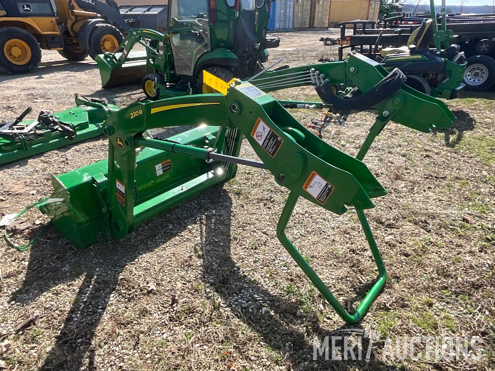 John Deere 220R