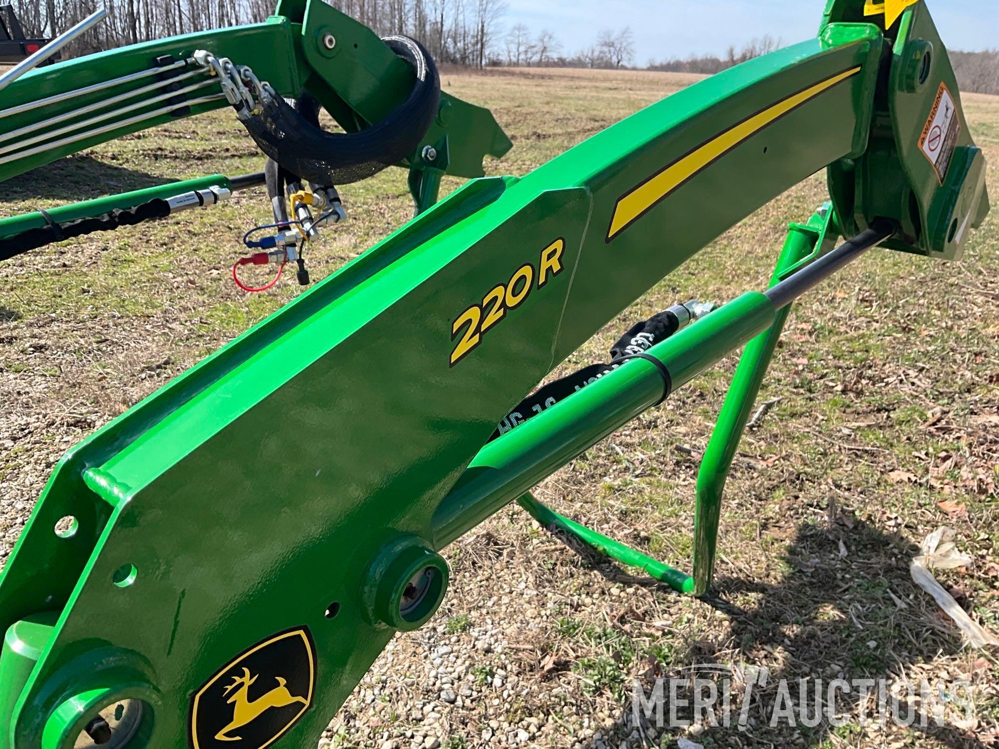 John Deere 220R