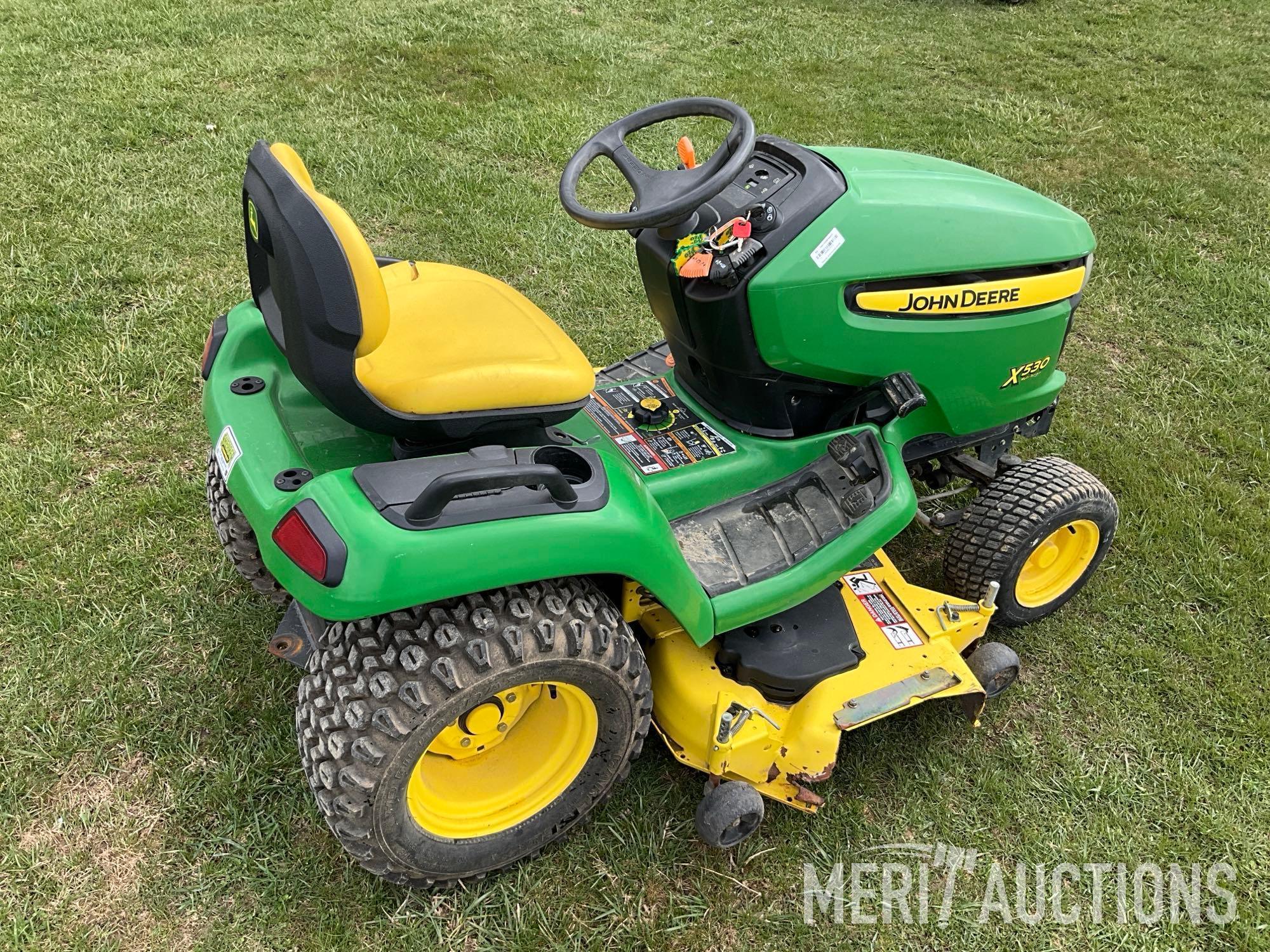 2010 John Deere X530