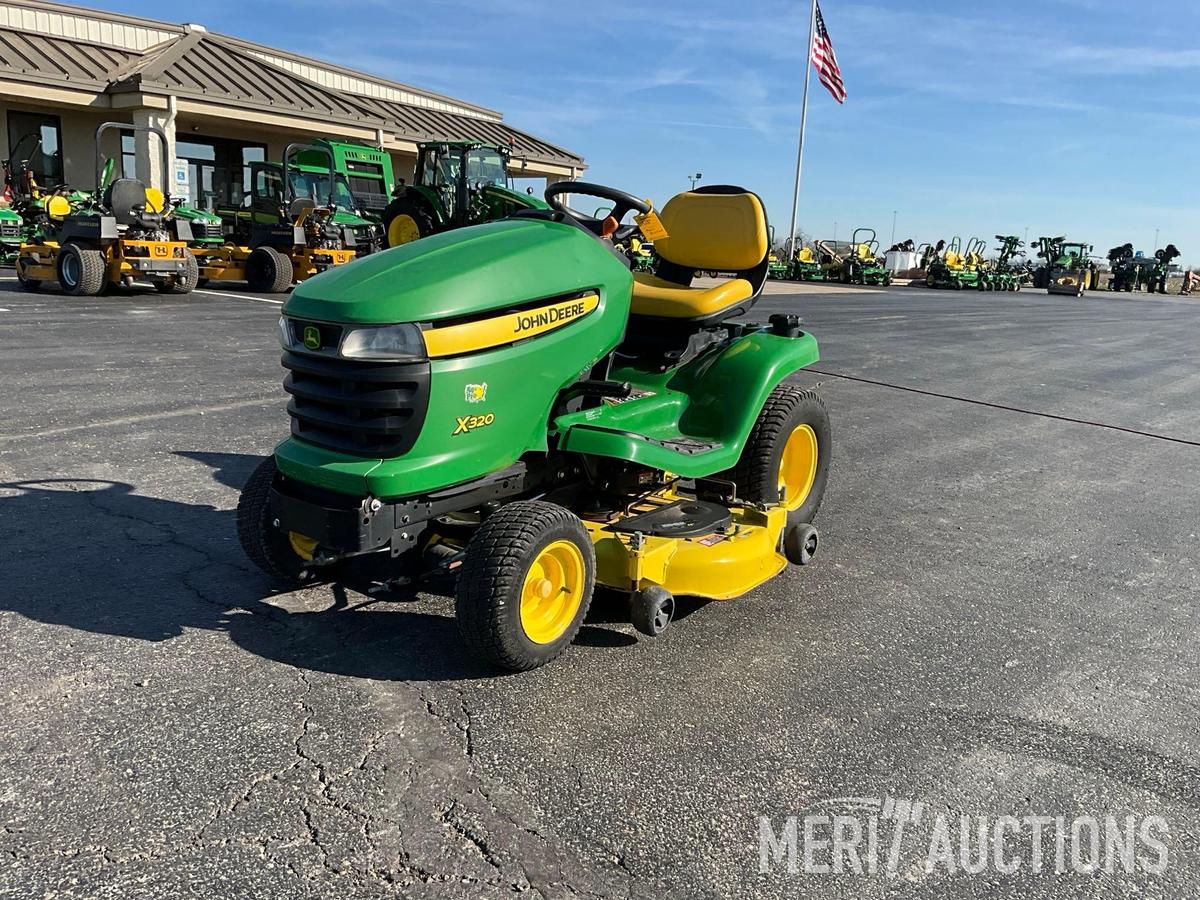 2013 John Deere X320