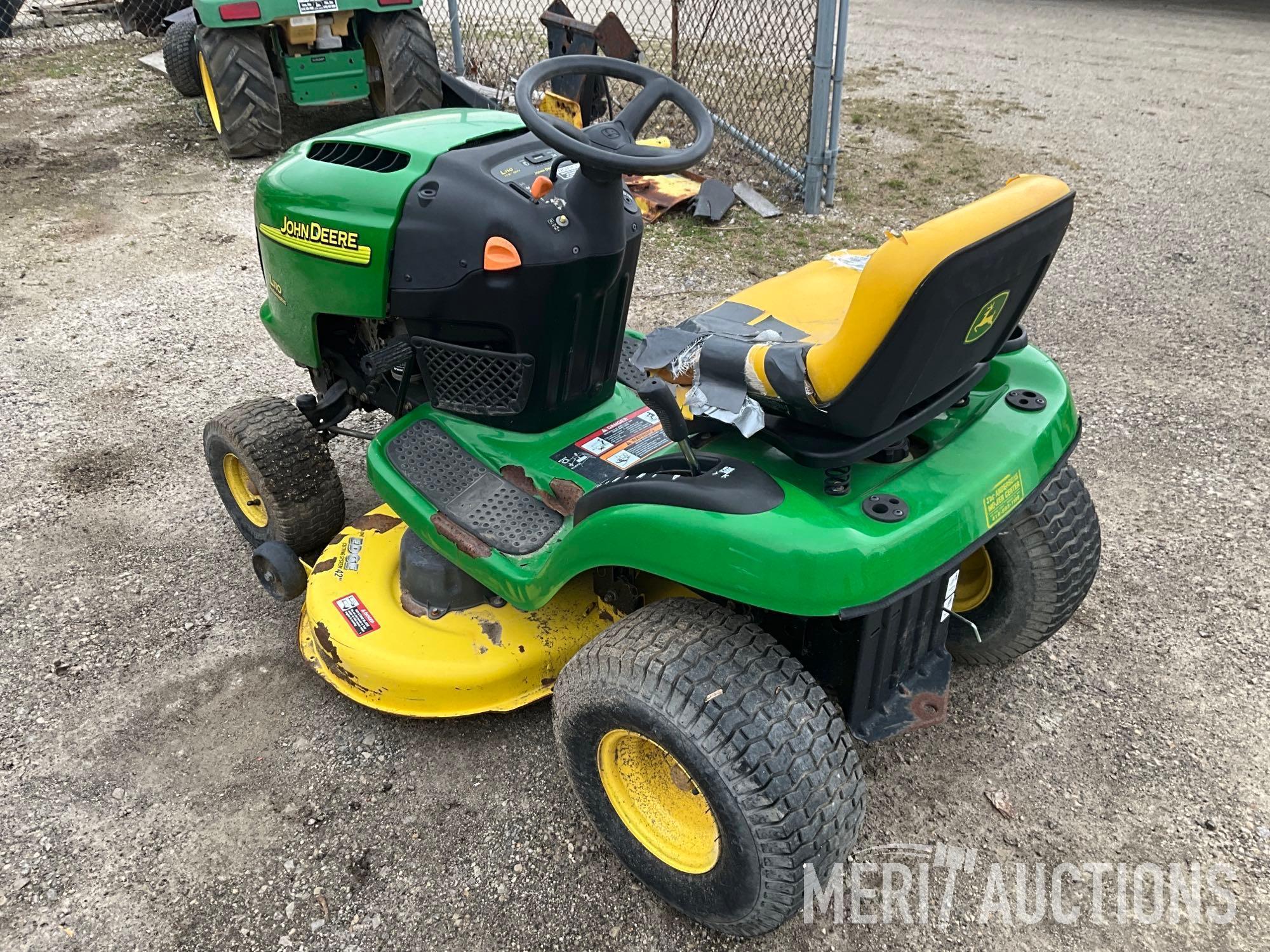 2003 John Deere L110