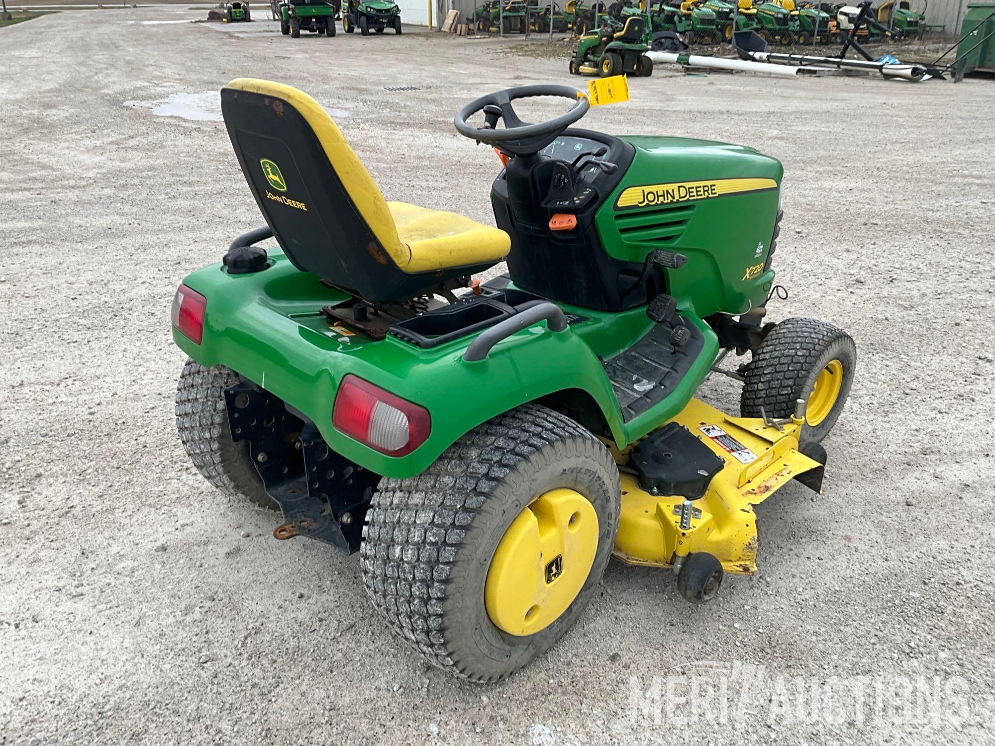 2006 John Deere X720