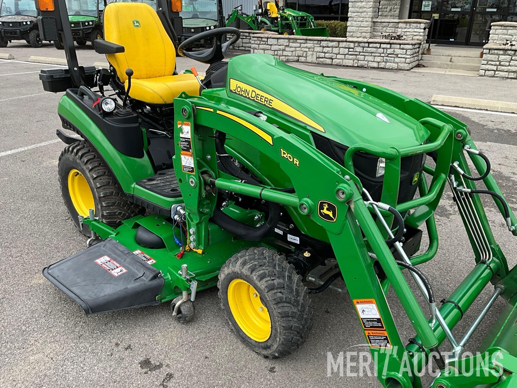 2020 John Deere 1025R